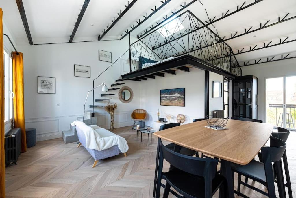 لا روشيل Superbe Appartement Facon Loft A 2 Pas Du Centre ! المظهر الخارجي الصورة
